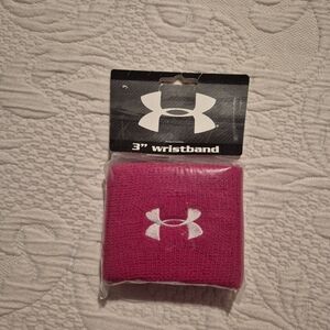 Under Armour red 3" wristbands 1 size fits most, Adult Unisex